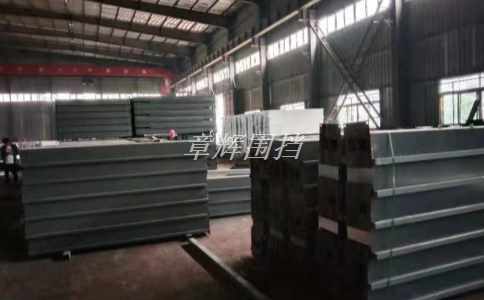 pvc圍擋在建筑工地中的應用前景如何？（展望pvc圍擋在建筑工地中的未來）